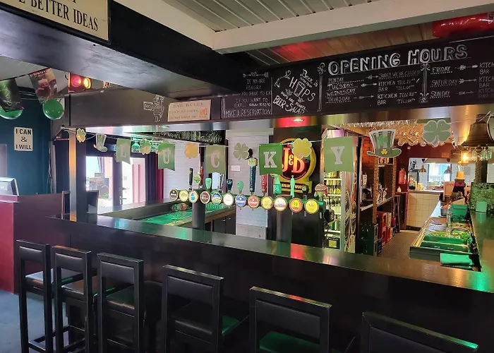 Campsite Pod Met Nabijgelegen Prive Sanitair - Camp